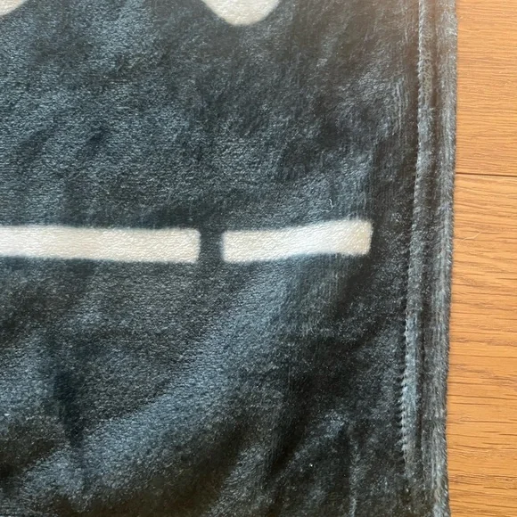 ( 0455) Black Ramen and Boba Graphic Blanket - Picture 3 of 4